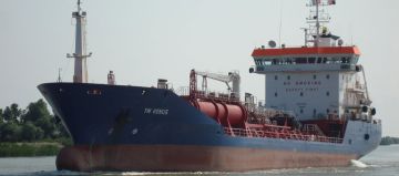 YM URANUS